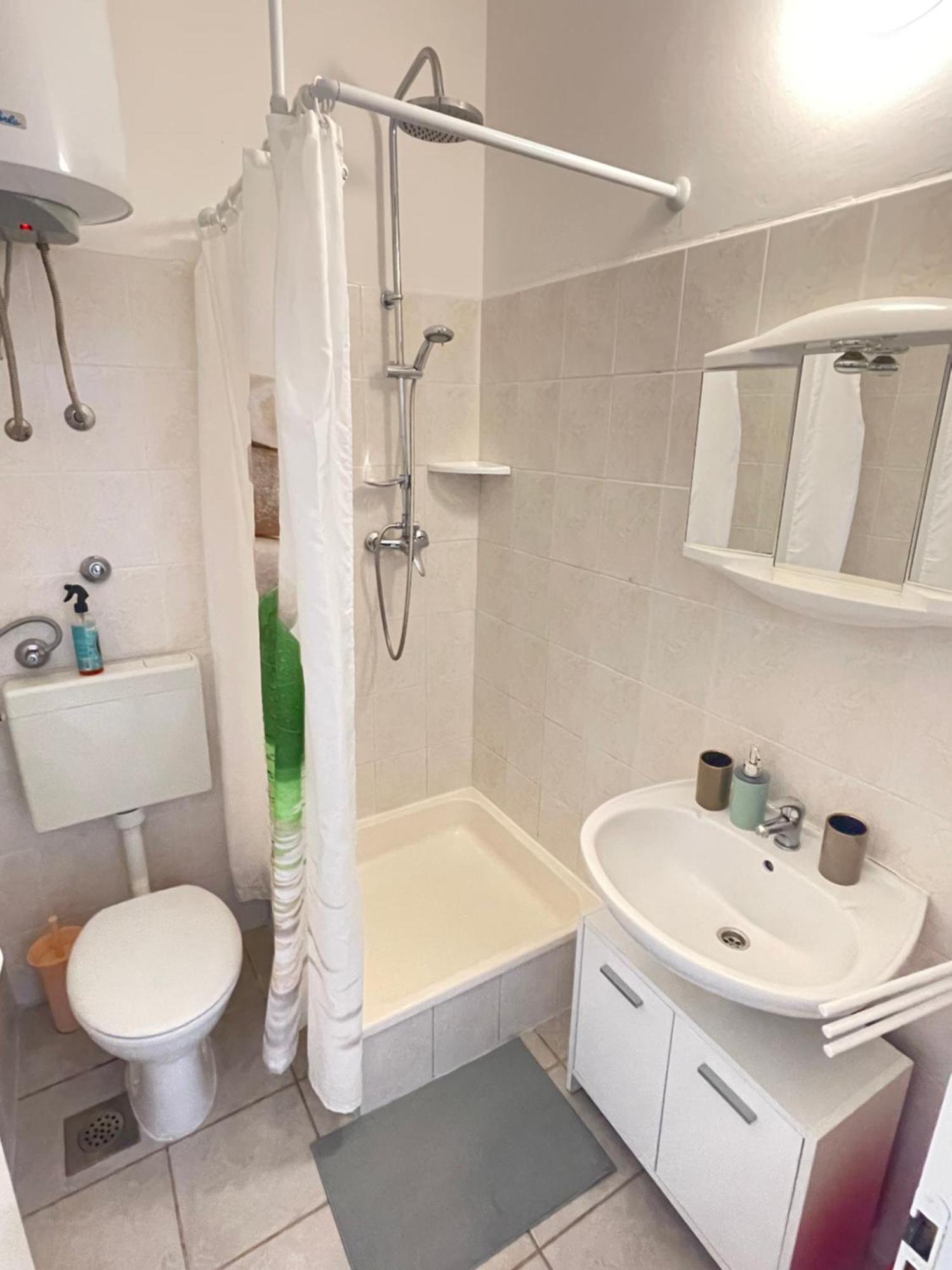 Apartments Zora نين الغرفة الصورة